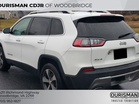 Used 2019 Jeep Cherokee Limited w/ Trailer Tow Group image 3