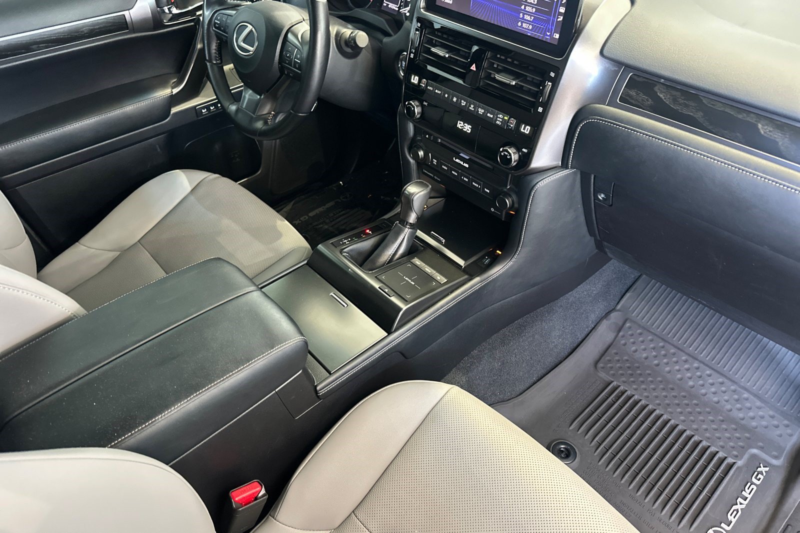 Certified 2023 Lexus GX 460 w/ Black Line Special Edition AWD/4WD image 20