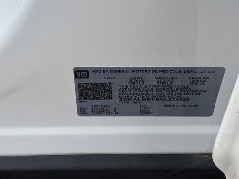 Certified 2022 GMC Terrain SLE w/ Driver Convenience Package image 27