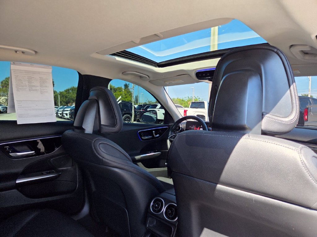 Used 2022 Mercedes-Benz C 300 Sedan image 17