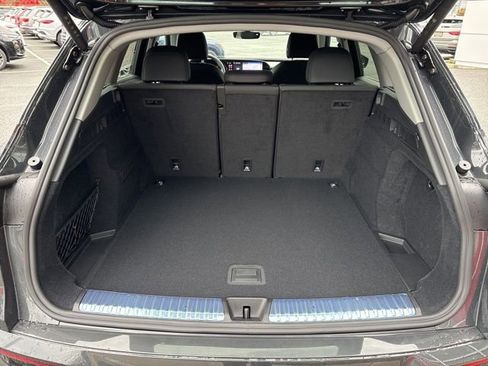 New 2025 Audi Q5 Premium Plus image 34