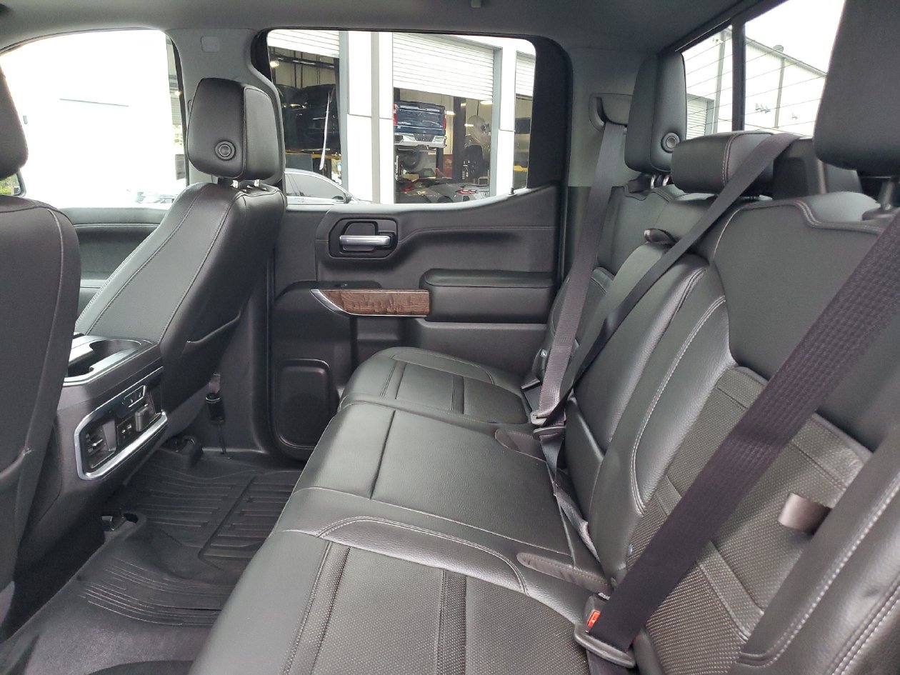 Used 2020 GMC Sierra 1500 Denali w/ Denali Ultimate Package AWD/4WD image 11