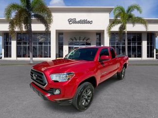 Used 2021 Toyota Tacoma SR5 video 1