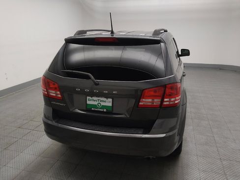 Used 2018 Dodge Journey SE w/ Connectivity Group FWD image 7