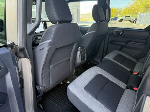 Used 2025 Ford Bronco Big Bend image 29