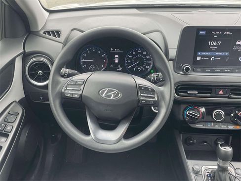 Used 2023 Hyundai Kona SEL image 14