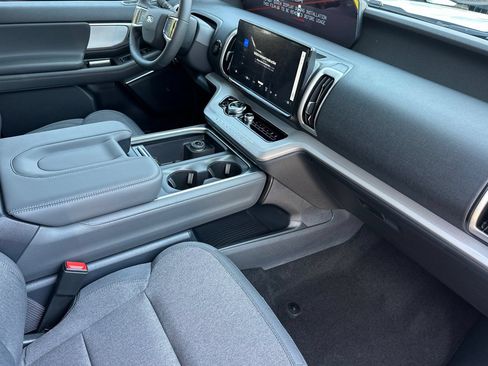 New 2027 Ford Expedition Max Active AWD/4WD image 16