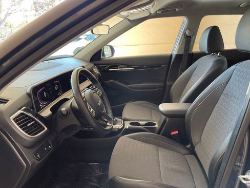 Used 2025 Kia Seltos S image 23