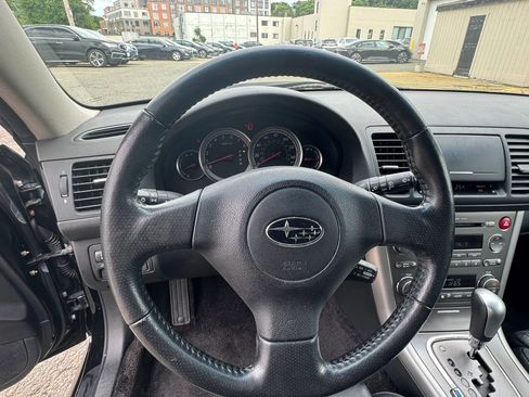 Used 2005 Subaru Legacy 2.5i Limited AWD/4WD image 22