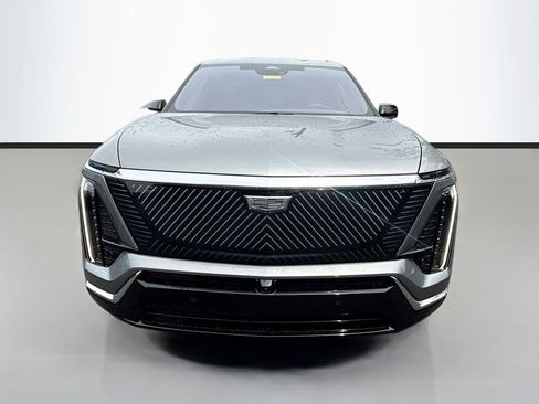 New 2026 Cadillac Vistiq Luxury image 2