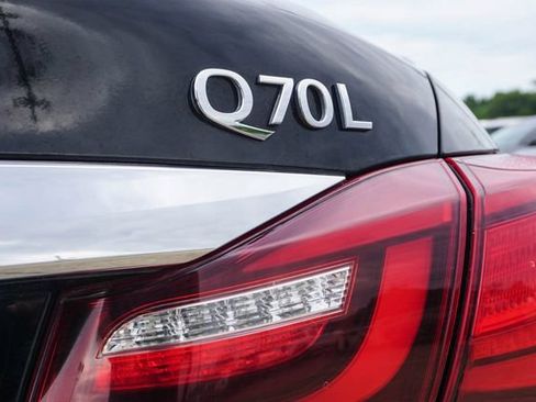 Used 2016 INFINITI Q70 L 3.7 w/ Deluxe Touring Package RWD image 7