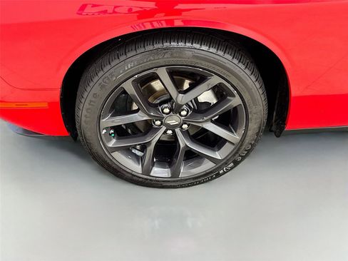 Used 2022 Dodge Challenger SXT w/ Blacktop Package image 29