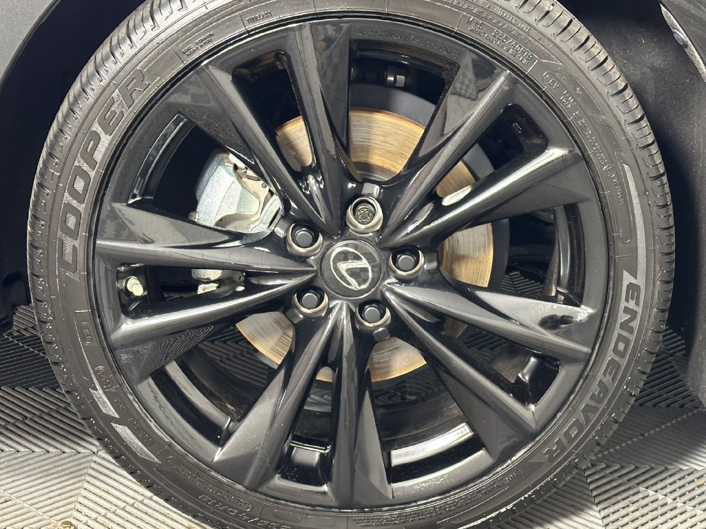 Used 2024 Lexus ES 350 F Sport w/ Technology Package FWD image 15