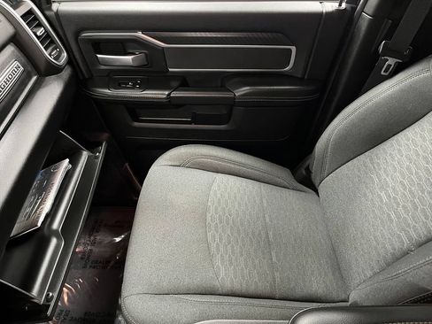 Used 2026 RAM 2500 Big Horn AWD/4WD image 40