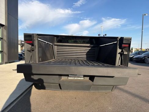 Used 2024 Tesla Cybertruck AWD Crew Cab image 7