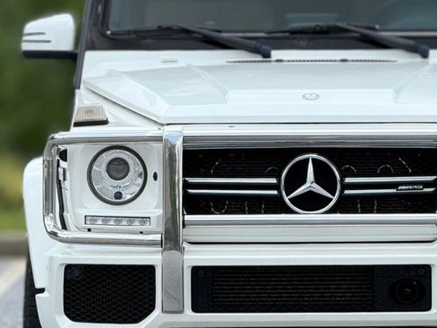 Used 2015 Mercedes-Benz G 63 AMG 4MATIC image 14