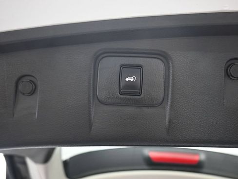 Used 2018 Nissan Murano SL AWD/4WD image 45