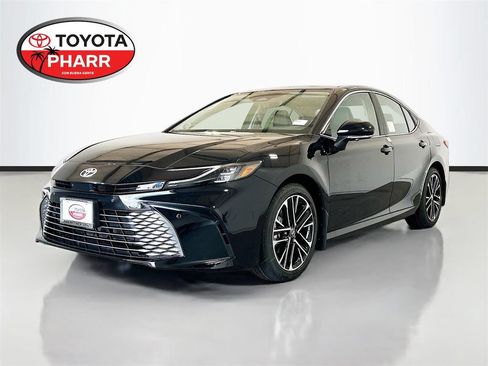 New 2026 Toyota Camry XLE FWD image 1
