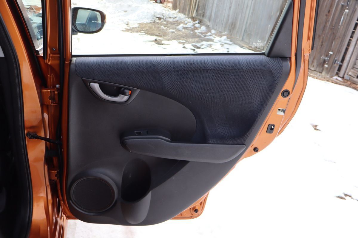 Used 2010 Honda Fit Sport image 25