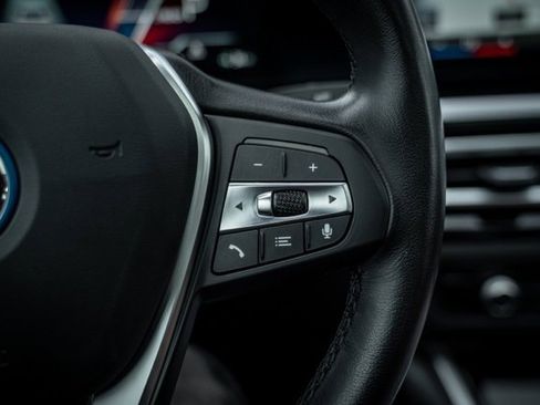 Used 2023 BMW i4 eDrive35 image 29