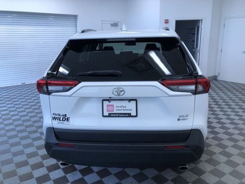 Certified 2025 Toyota RAV4 XLE AWD/4WD image 13