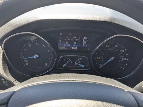 Used 2018 Ford Focus SEL FWD image 13