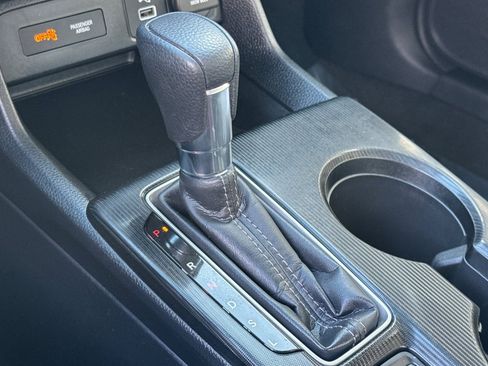 Used 2023 Honda Civic LX image 17