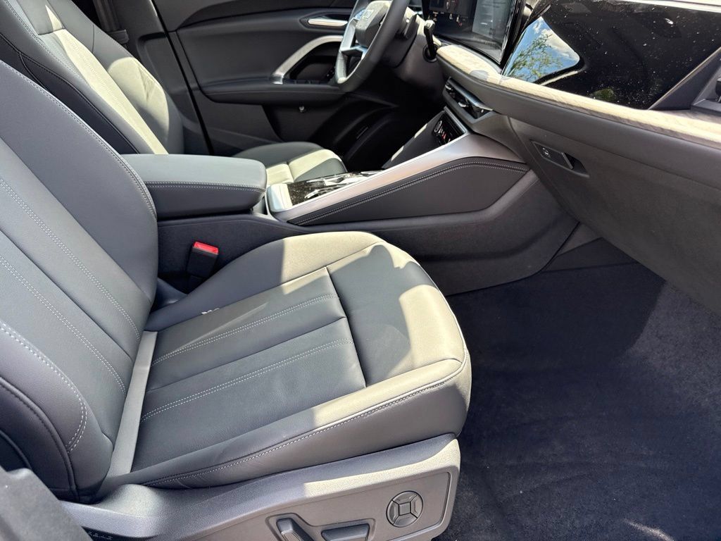 New 2026 Audi Q5 Premium AWD/4WD image 19