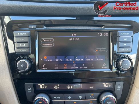 Used 2020 Nissan Rogue SL FWD image 70
