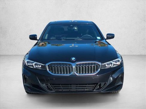 Used 2023 BMW 330i Sedan w/ Convenience Package RWD image 2