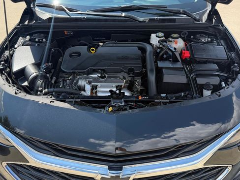 Used 2023 Chevrolet Malibu RS w/ LPO, Floor Liner Package FWD image 30