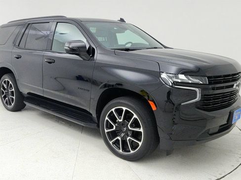 Used 2024 Chevrolet Tahoe RST w/ Luxury Package RWD image 1