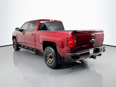 Used 2017 Chevrolet Silverado 1500 LT w/ All Star Edition AWD/4WD image 6