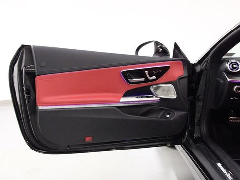 New 2025 Mercedes-Benz CLE 300 4MATIC Cabriolet image 15
