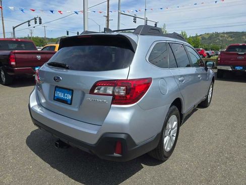 Used 2019 Subaru Outback 2.5i Premium AWD/4WD image 5