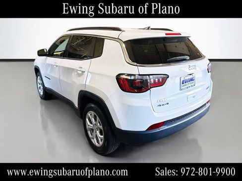 Used 2024 Jeep Compass Latitude AWD/4WD image 5