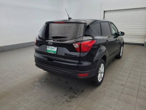 Used 2019 Ford Escape S image 9