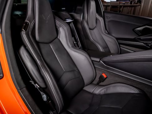 Used 2025 Chevrolet Corvette Z06 w/ Stealth Interior Trim Package RWD image 17