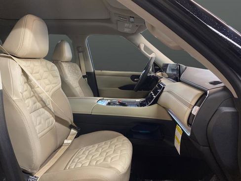 New 2026 Nissan Armada Platinum Reserve image 33