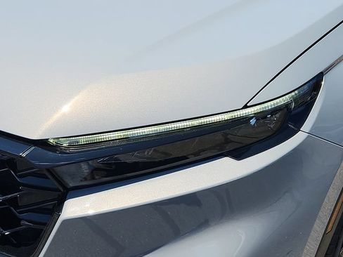 Used 2023 Honda CR-V Sport Touring image 9
