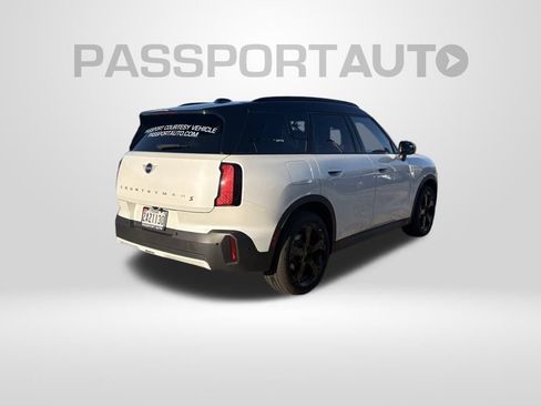Used 2025 MINI Cooper Countryman S w/ Comfort Package Max image 6