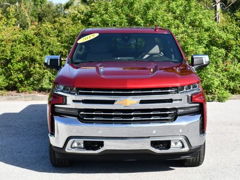 Used 2019 Chevrolet Silverado 1500 LTZ w/ LTZ Premium Package AWD/4WD image 34