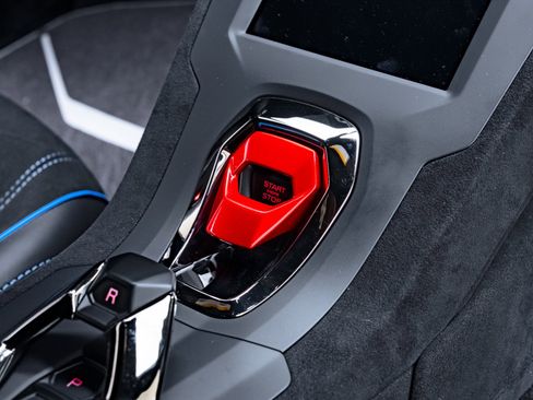 Used 2022 Lamborghini Huracan STO image 61