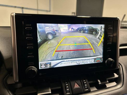 Used 2019 Toyota RAV4 XSE w/ Carpet Mat Package image 21