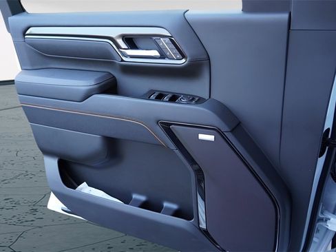 New 2026 GMC Sierra 2500 AT4 w/ AT4 Premium Plus Package image 25