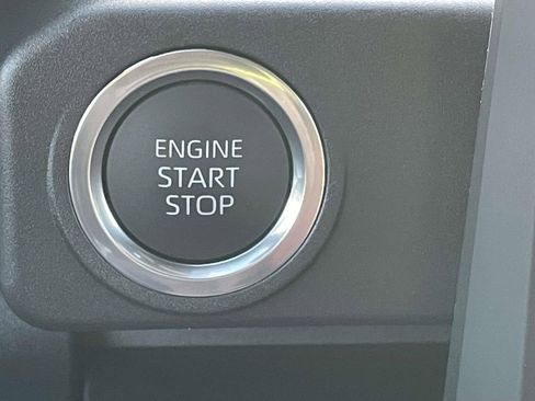 New 2026 Toyota 4Runner SR5 image 34