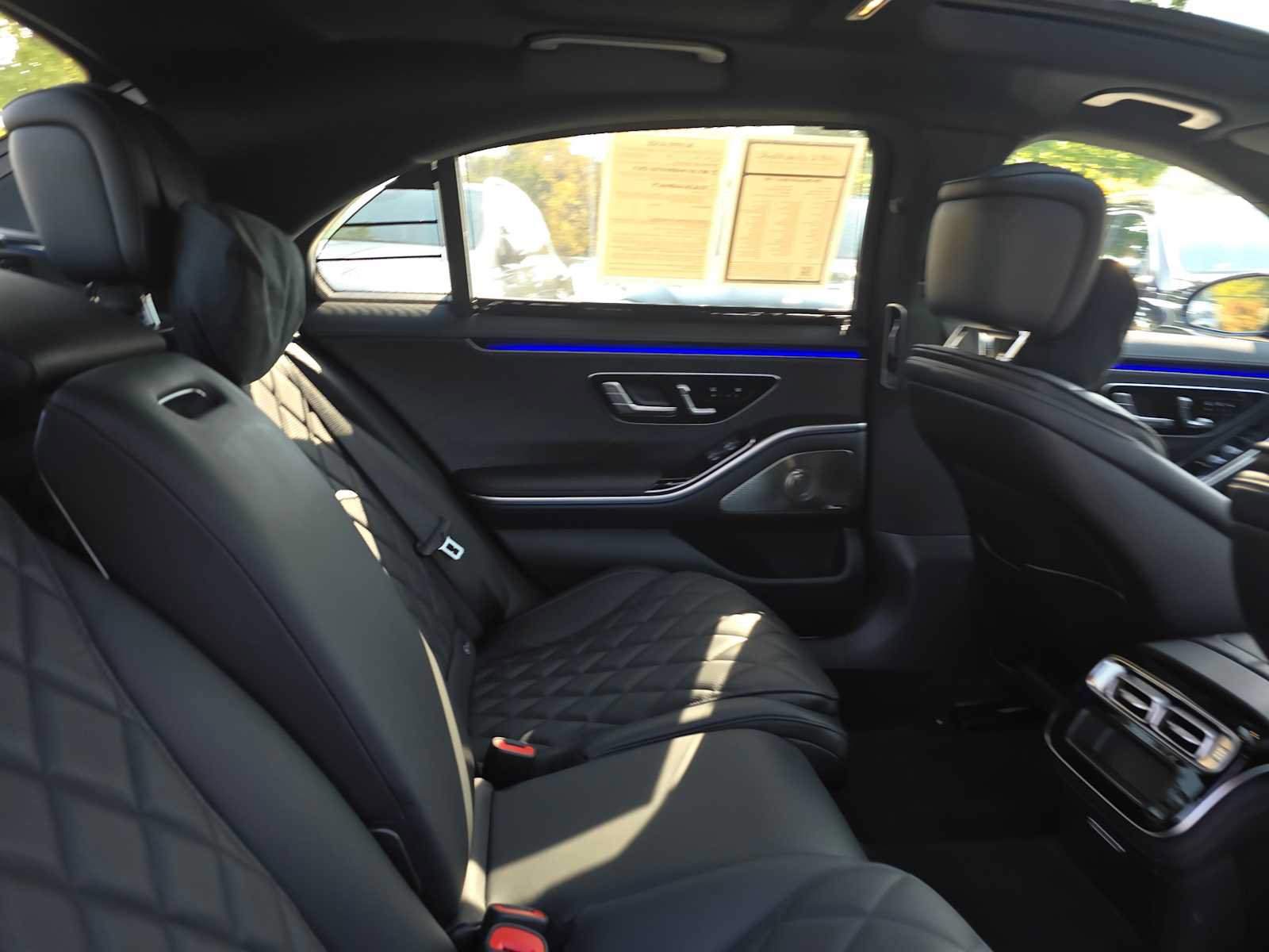 Used 2024 Mercedes-Benz S 580 4MATIC Sedan image 11