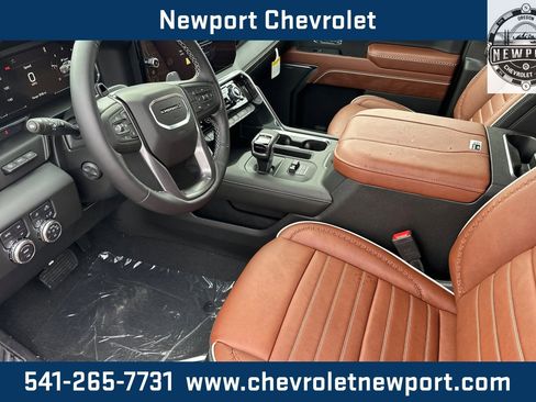 New 2026 GMC Sierra 1500 Denali Ultimate image 8