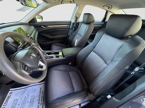 Used 2020 Honda Accord LX image 13