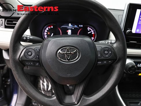 Used 2024 Toyota RAV4 XLE FWD image 10